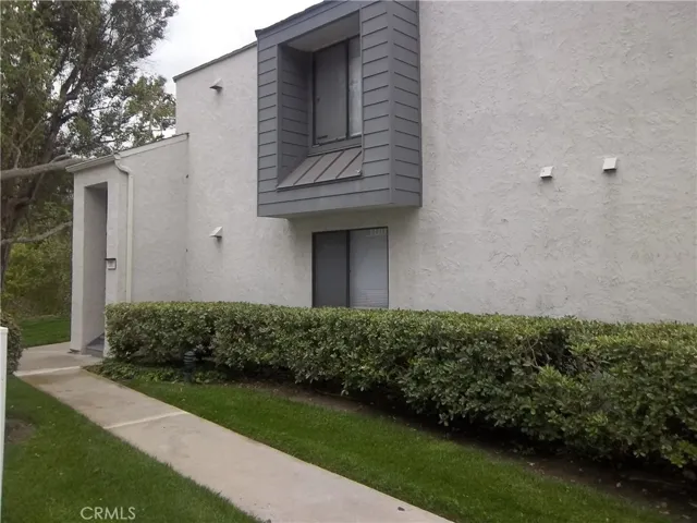 485 S Ranch View Circle 31, Anaheim Hills, California 92807