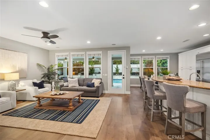 Open kitchen