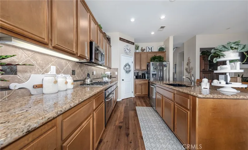 12316 Westpark Circle, Yucaipa, California 92399