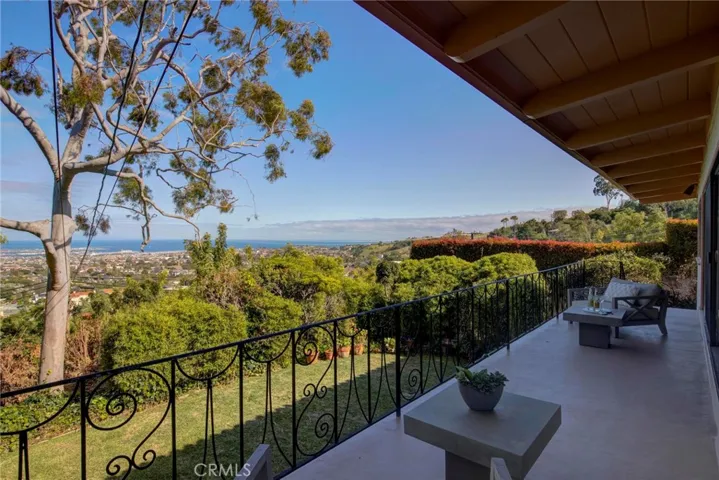 4612 Beauvais Road, Rancho Palos Verdes, California 90275