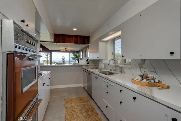 4612 Beauvais Road, Rancho Palos Verdes, California 90275