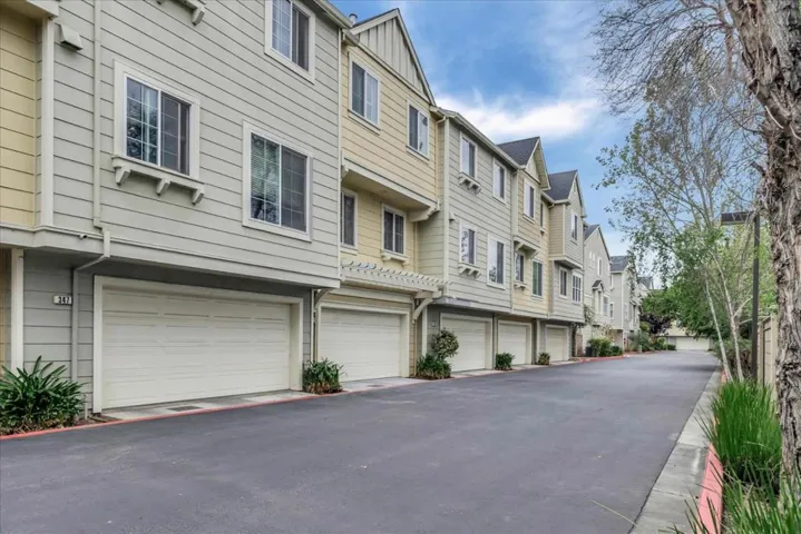 349 Destino Circle, San Jose, California 95133