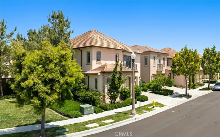 107 Chestnut Grv, Irvine, California 92620