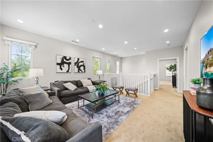 107 Chestnut Grv, Irvine, California 92620