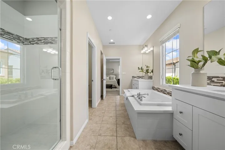 107 Chestnut Grv, Irvine, California 92620