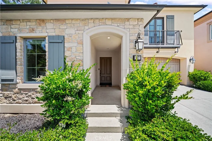 107 Chestnut Grv, Irvine, California 92620