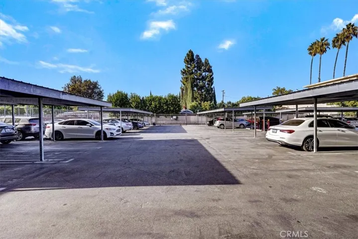 20327 Saticoy Street 203, Winnetka, California 91306