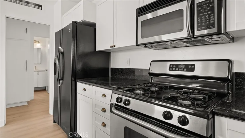 1412 Westerly Terrace, Los Angeles, California 90026