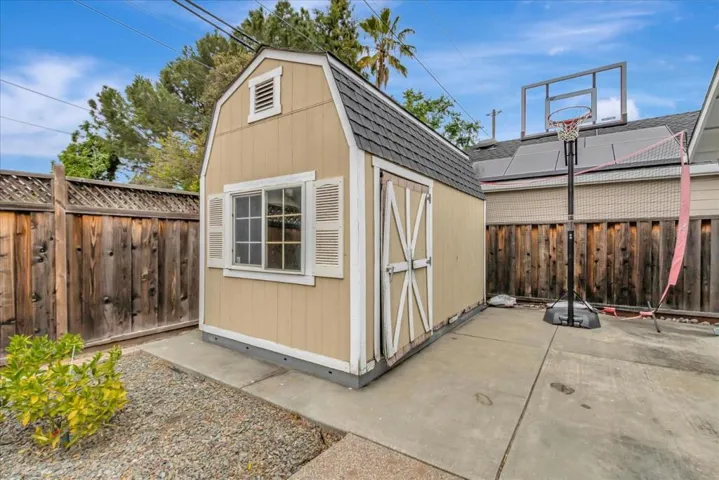 15111 Stratford Drive, San Jose, California 95124