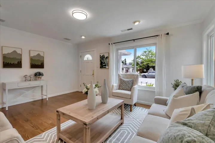 15111 Stratford Drive, San Jose, California 95124