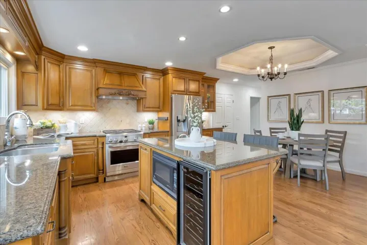 15111 Stratford Drive, San Jose, California 95124