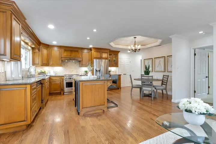 15111 Stratford Drive, San Jose, California 95124