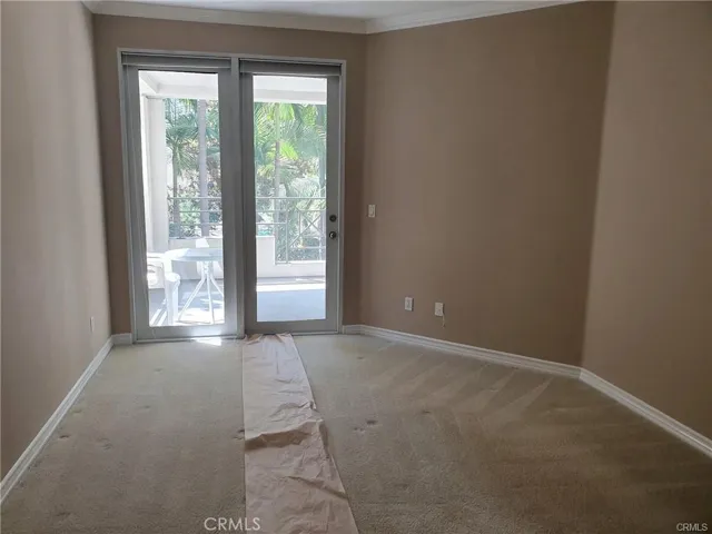 2243 Martin 203, Irvine, California 92612
