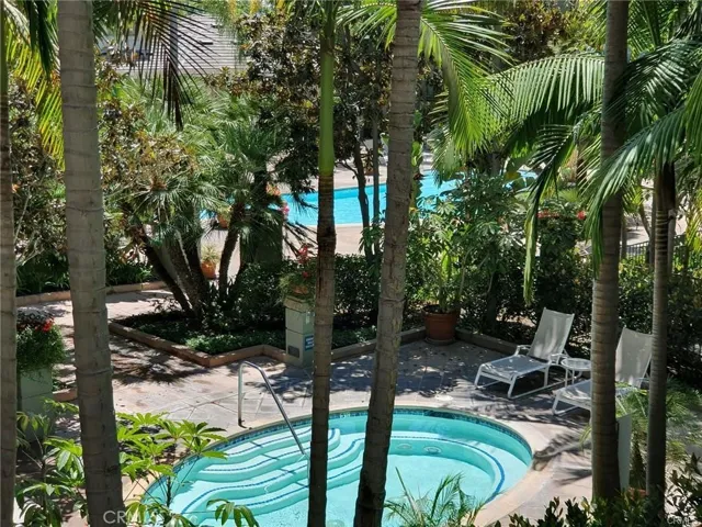 2243 Martin 203, Irvine, California 92612