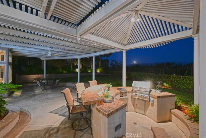 21800 Heatherwood Lane, Yorba Linda, California 92887