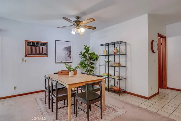 Extra recreational area in familyroom