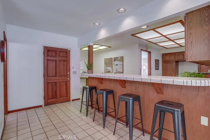 Breakfast Bar