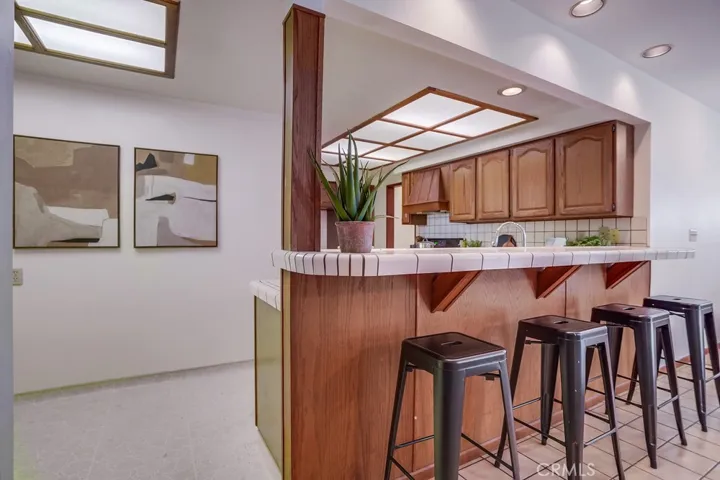Breakfast Bar