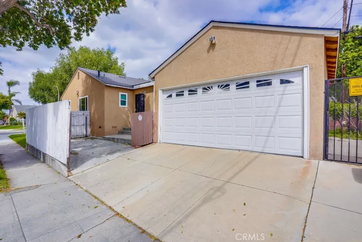 Two Car Garage and driveway
