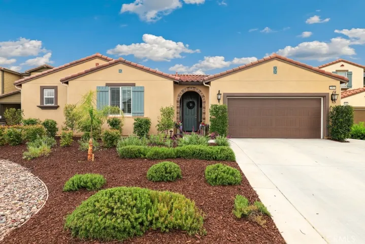 24835 Sun Rose Circle, Menifee, California 92584
