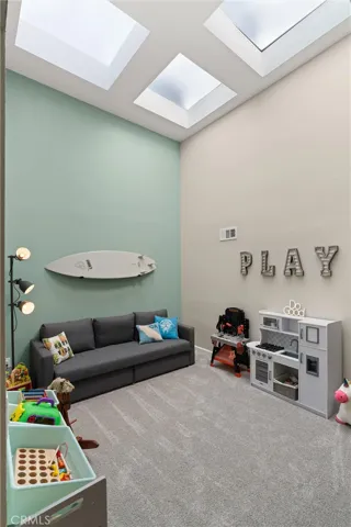 Loft with skylights, lots of natural light
