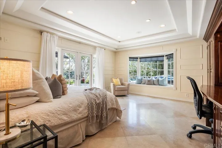 17122 Via De La Valle, Rancho Santa Fe, California 92067