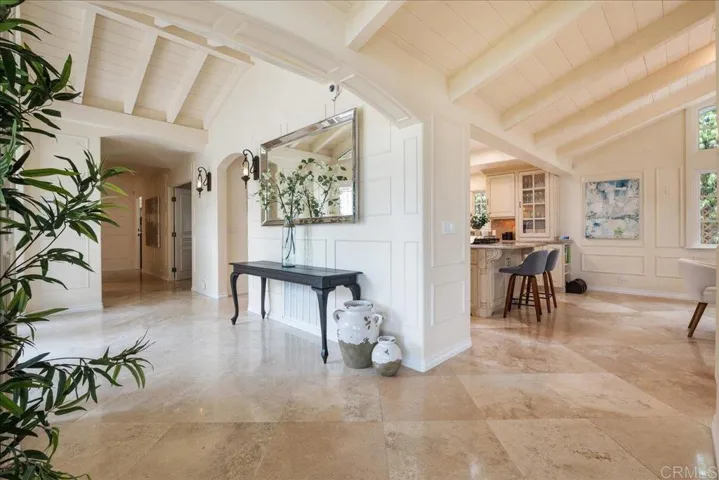 17122 Via De La Valle, Rancho Santa Fe, California 92067