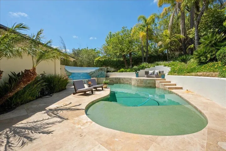 17122 Via De La Valle, Rancho Santa Fe, California 92067