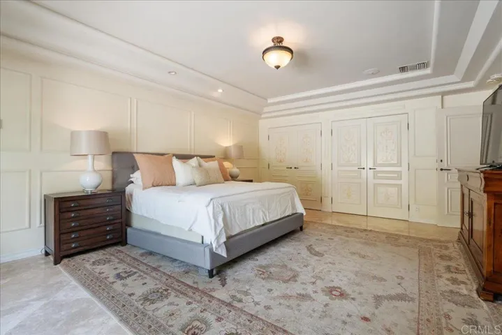 17122 Via De La Valle, Rancho Santa Fe, California 92067