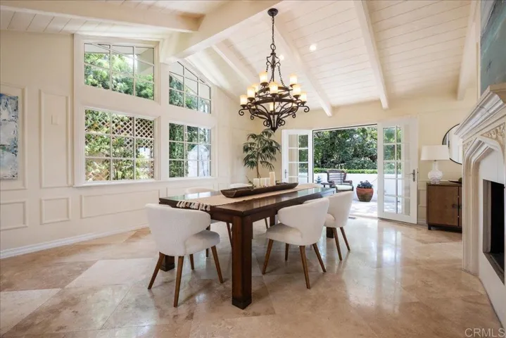 17122 Via De La Valle, Rancho Santa Fe, California 92067