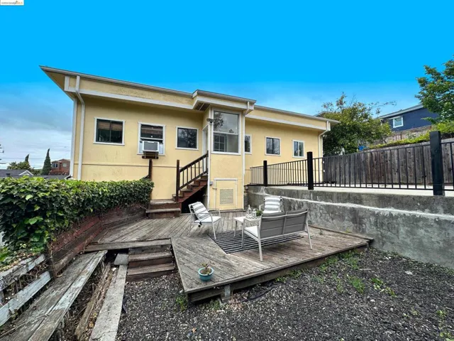 873 4th St, Rodeo, California 94572