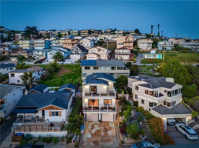 2520 Juniper Avenue, Morro Bay, California 93442