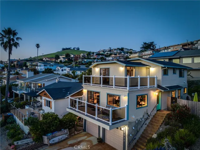 2520 Juniper Avenue, Morro Bay, California 93442
