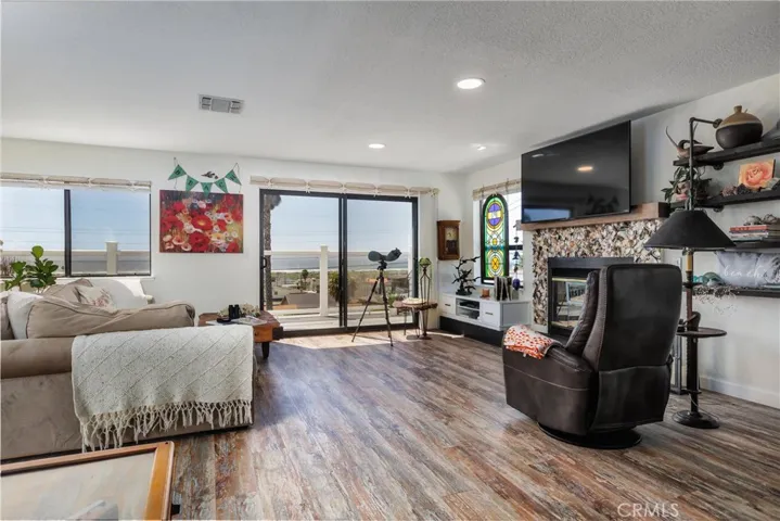 Living/Family Room