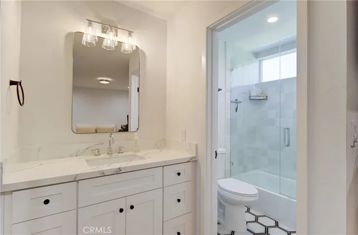 2nd master bedroom suite