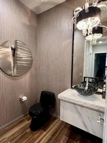 39552 Majorca S_16_bathroom_hall