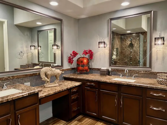 39552 Majorca S_40_primary bathroom