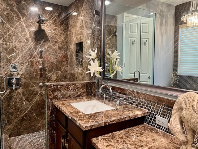 39552 Majorca S_38_primary bathroom