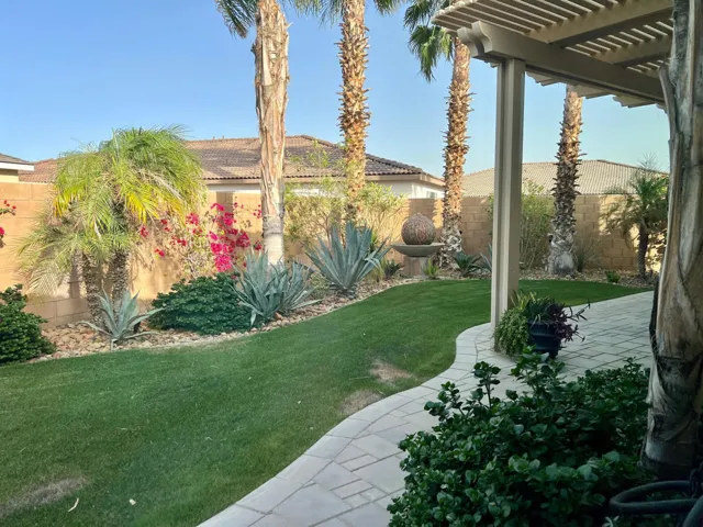 39552 Majorca S_43_backyard