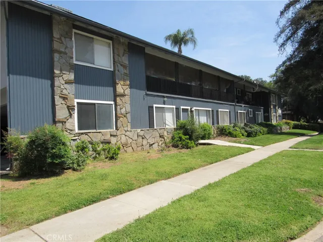 30 N Ash Street, Redlands, California 92373