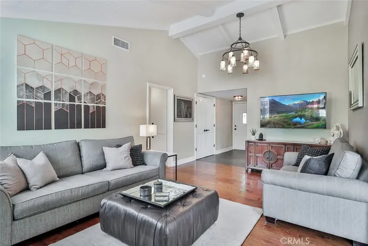 29319 Gamebird Court, Agoura Hills, California 91301