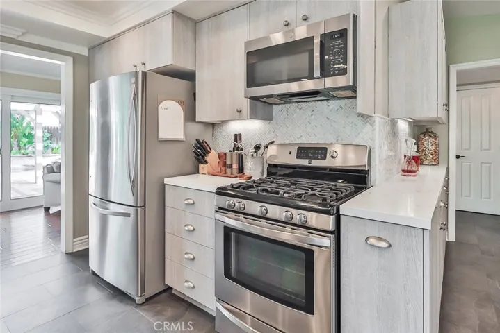 29319 Gamebird Court, Agoura Hills, California 91301