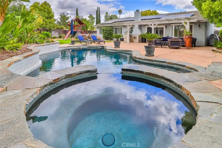 29319 Gamebird Court, Agoura Hills, California 91301