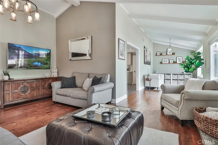 29319 Gamebird Court, Agoura Hills, California 91301