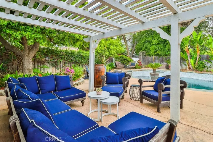 29319 Gamebird Court, Agoura Hills, California 91301