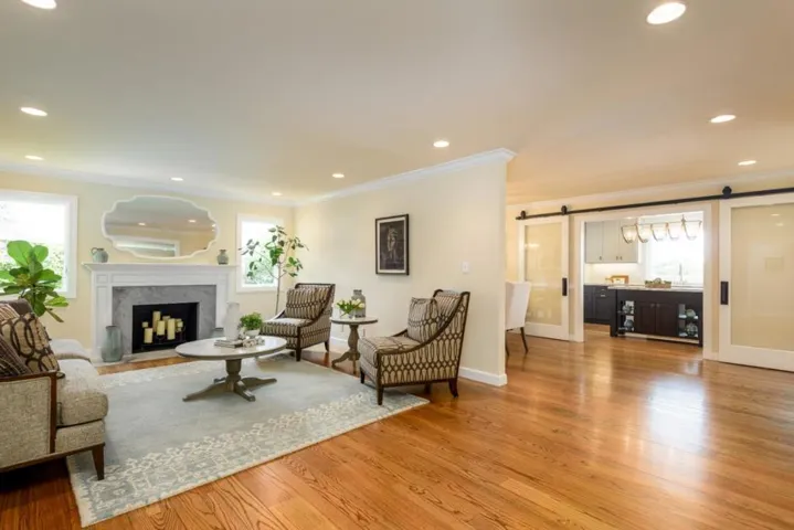1133 Vernon Terrace, San Mateo, California 94402