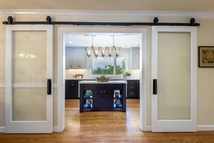 1133 Vernon Terrace, San Mateo, California 94402