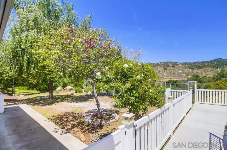 830 Midway Drive, Alpine, California 91901