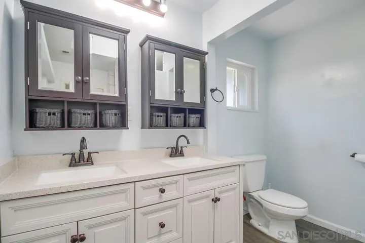 830 Midway Drive, Alpine, California 91901