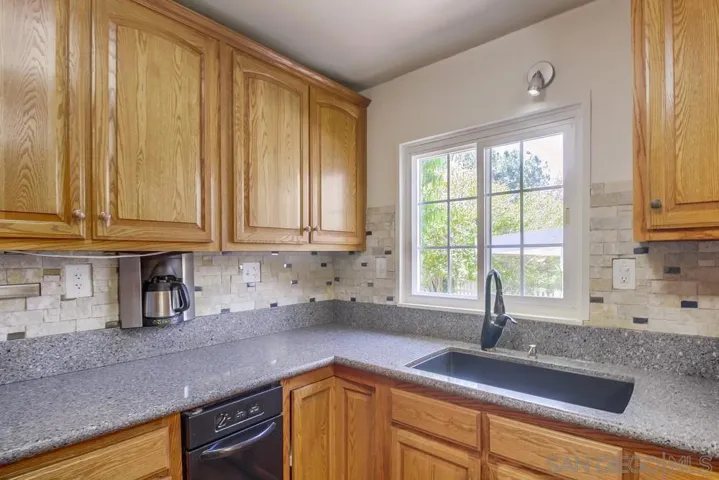 830 Midway Drive, Alpine, California 91901
